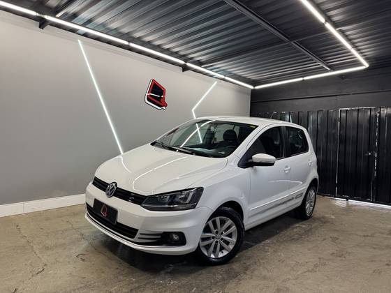 VOLKSWAGEN FOX 1.6 MSI COMFORTLINE 8V FLEX 4P MANUAL VOLKSWAGEN FOX 1.6 MSI COMFORTLINE 8V FLEX 4P MANUAL